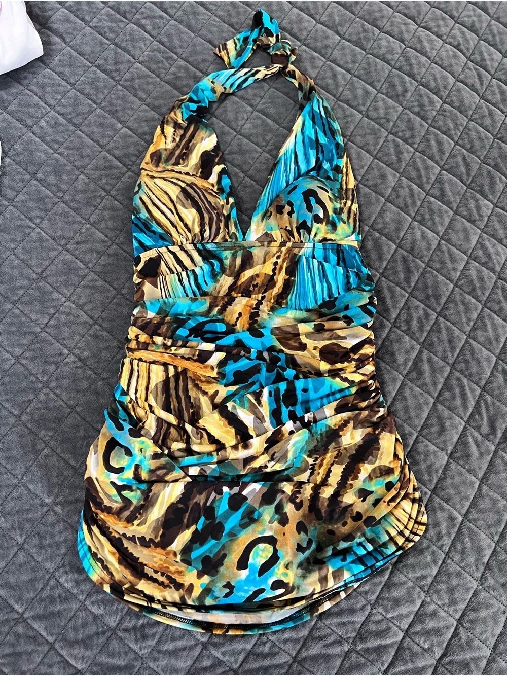 Magicsuit Yvonne One Piece Swim dress women’s size 8 animal print Halter EE